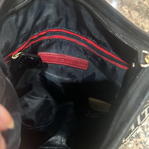 Tommy Hilfiger Bag - Picture 5 of 7
